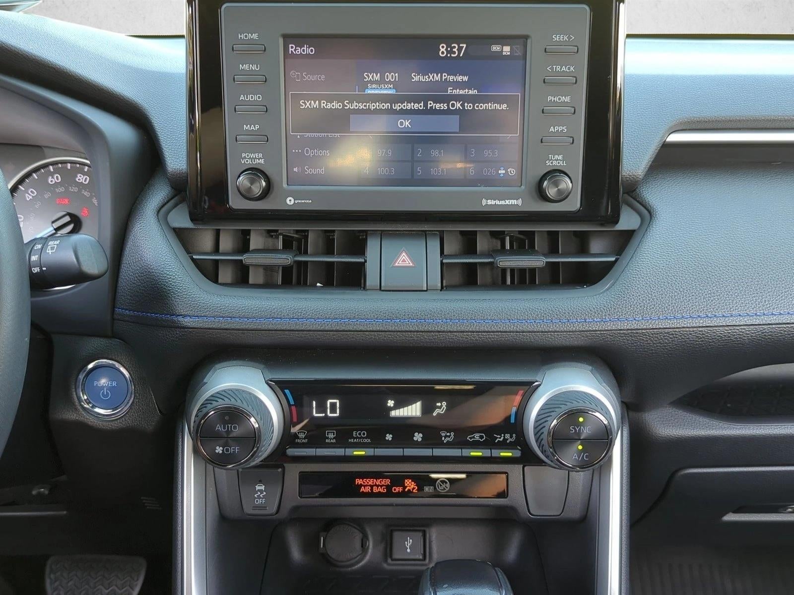 2022 Toyota RAV4 Hybrid SE AWD (Natl)