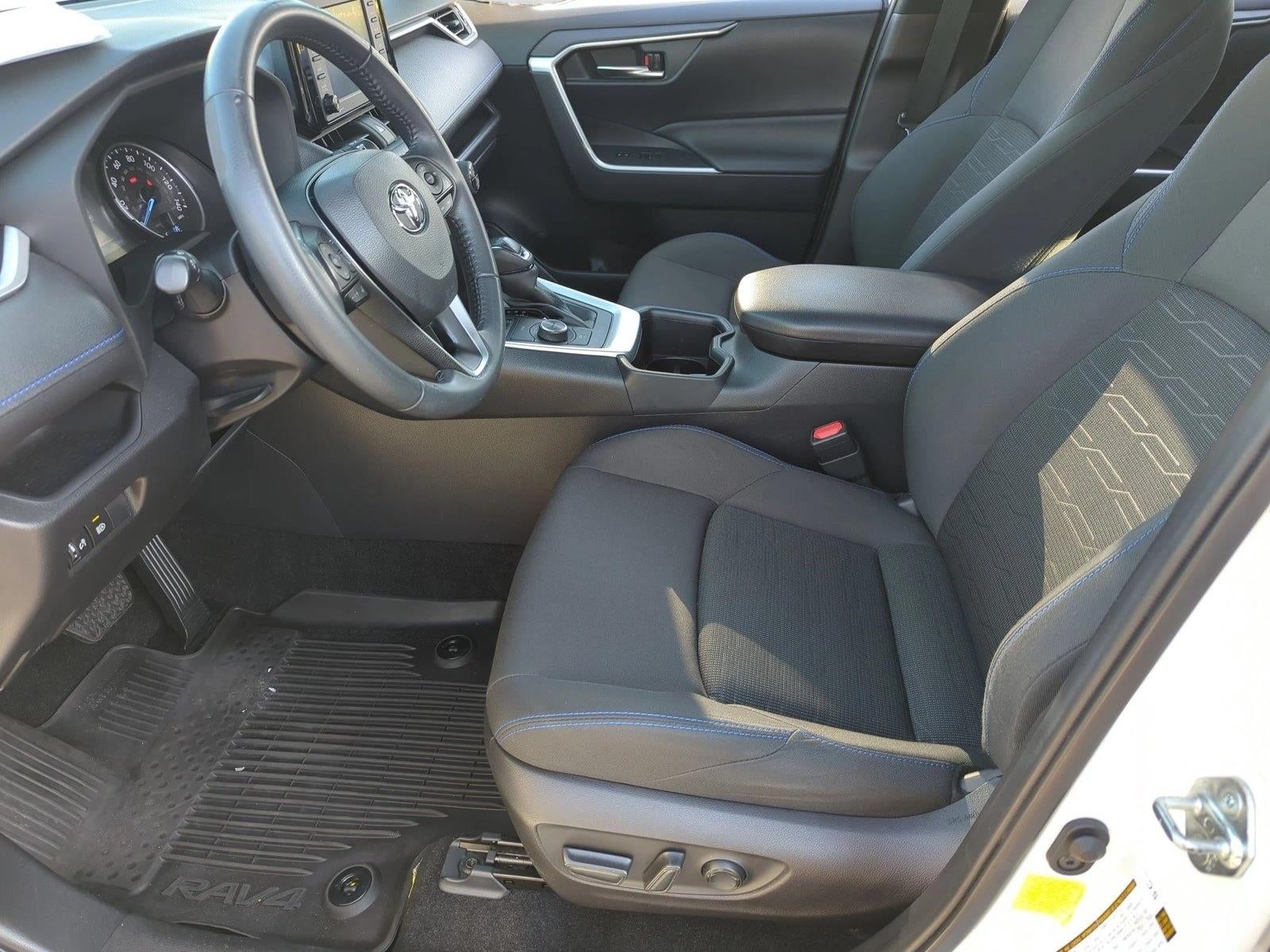 2022 Toyota RAV4 Hybrid SE AWD (Natl)