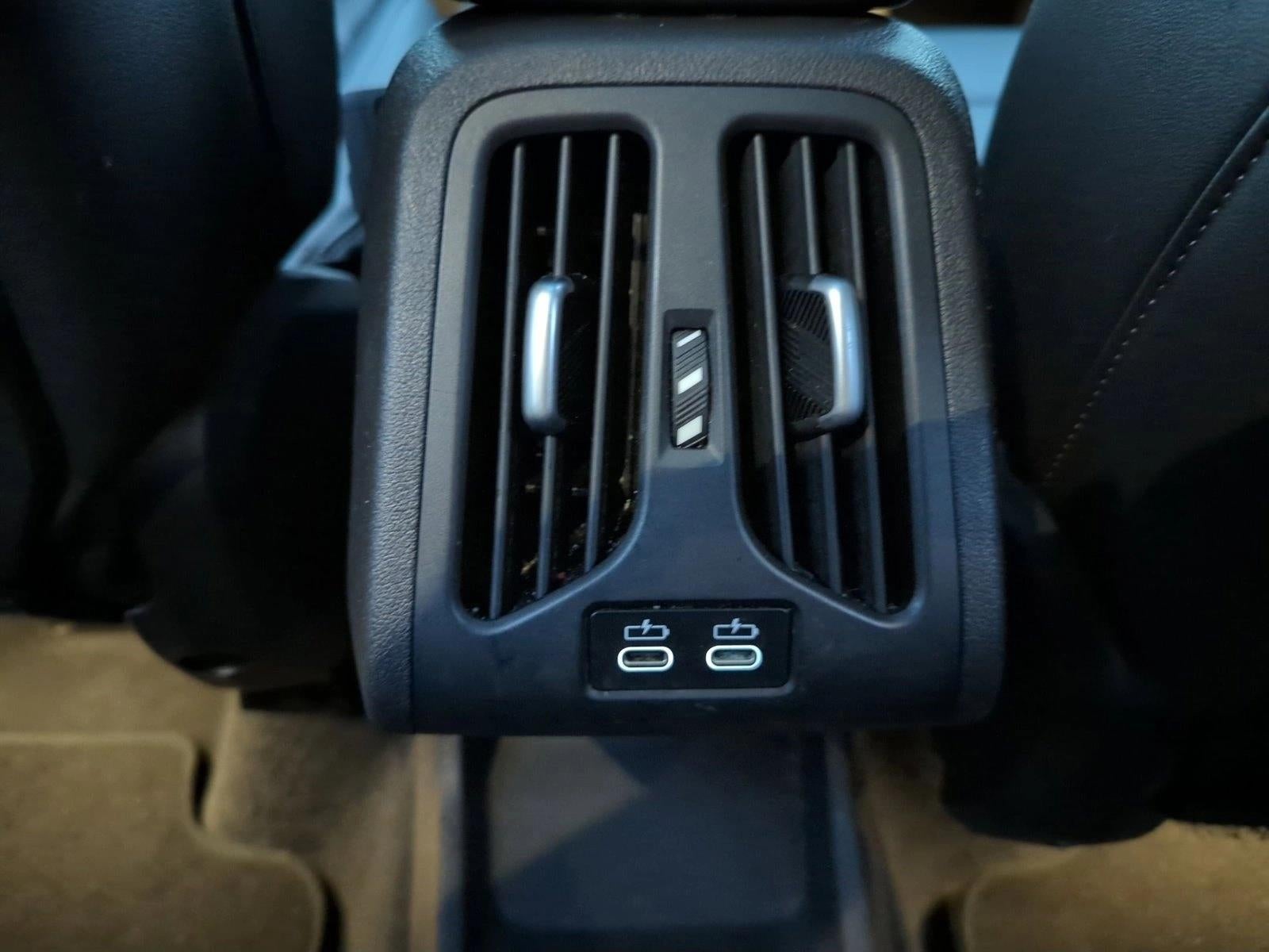 2025 BMW X1 xDrive28i Sports Activity Vehicle