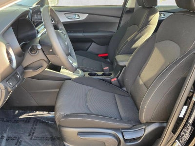 2024 Kia Forte LX IVT
