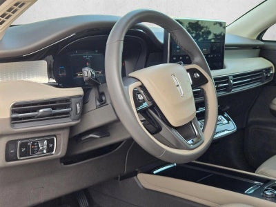 2023 Lincoln Corsair Standard AWD
