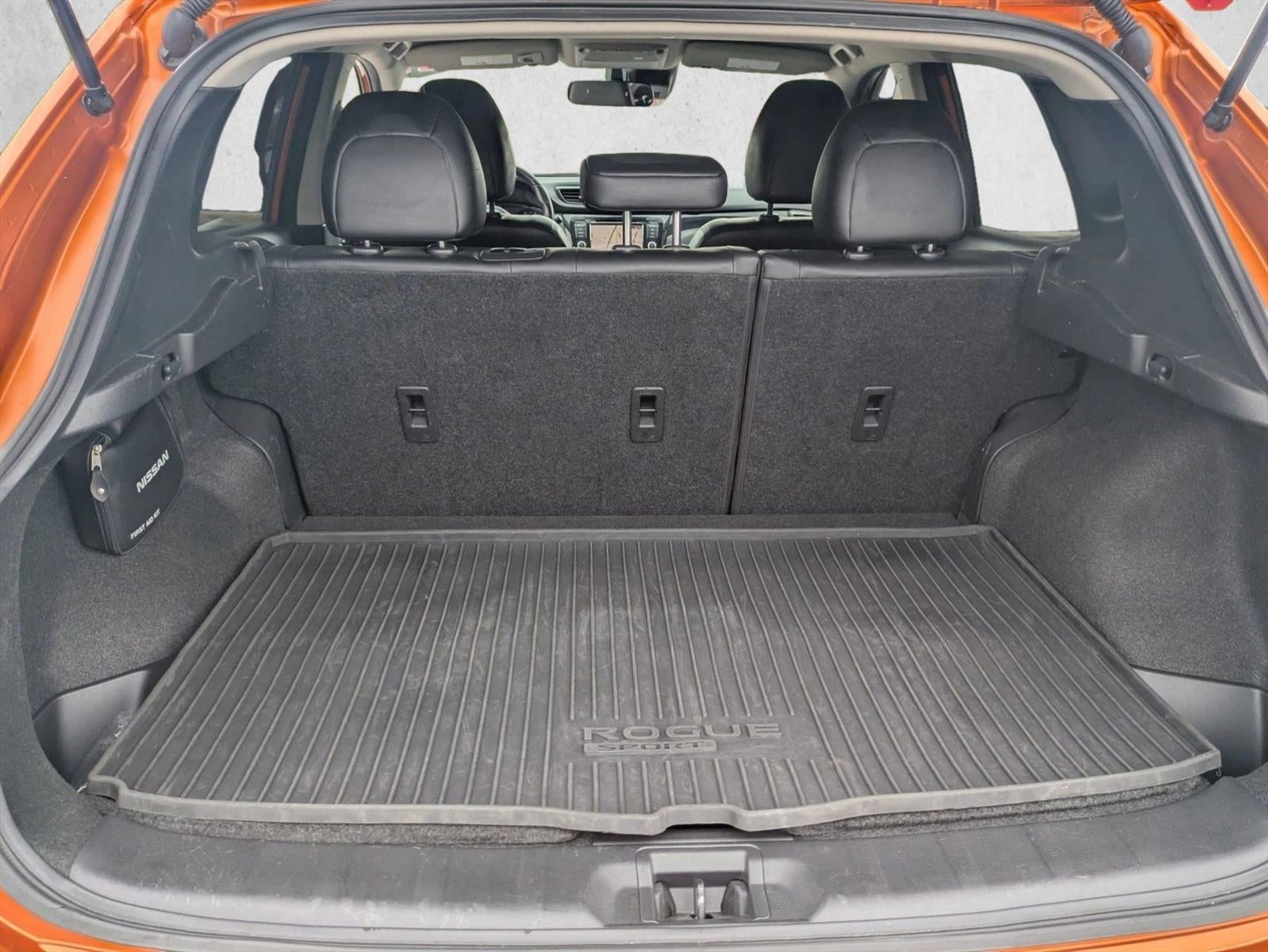 2021 Nissan Rogue Sport FWD SL