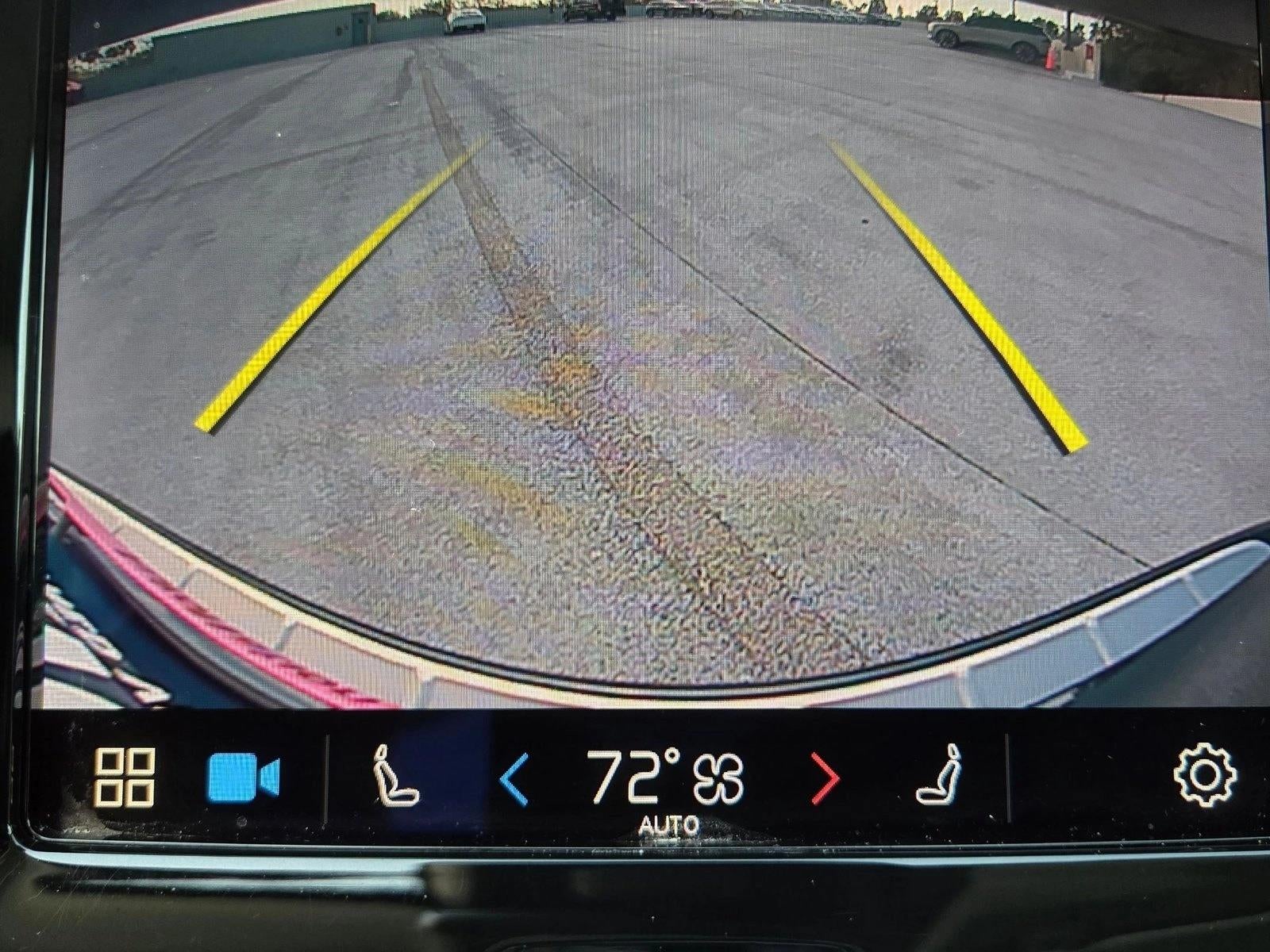 2022 Volvo XC60 B5 FWD Inscription