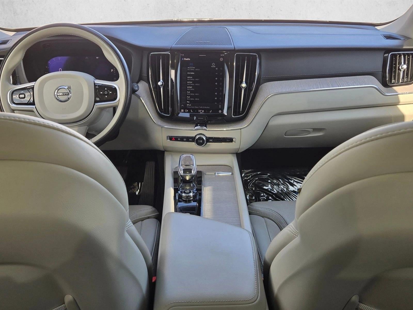 2022 Volvo XC60 B5 FWD Inscription