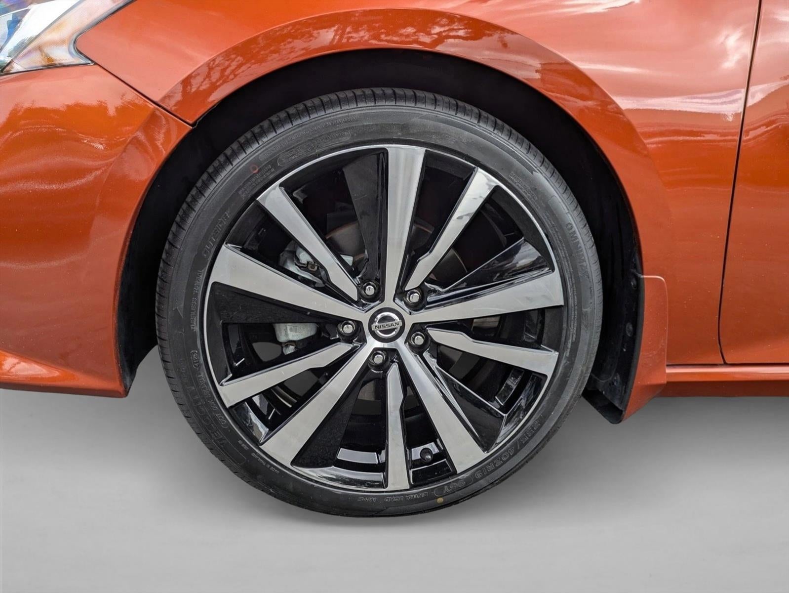 2021 Nissan Altima 2.5 SR Sedan