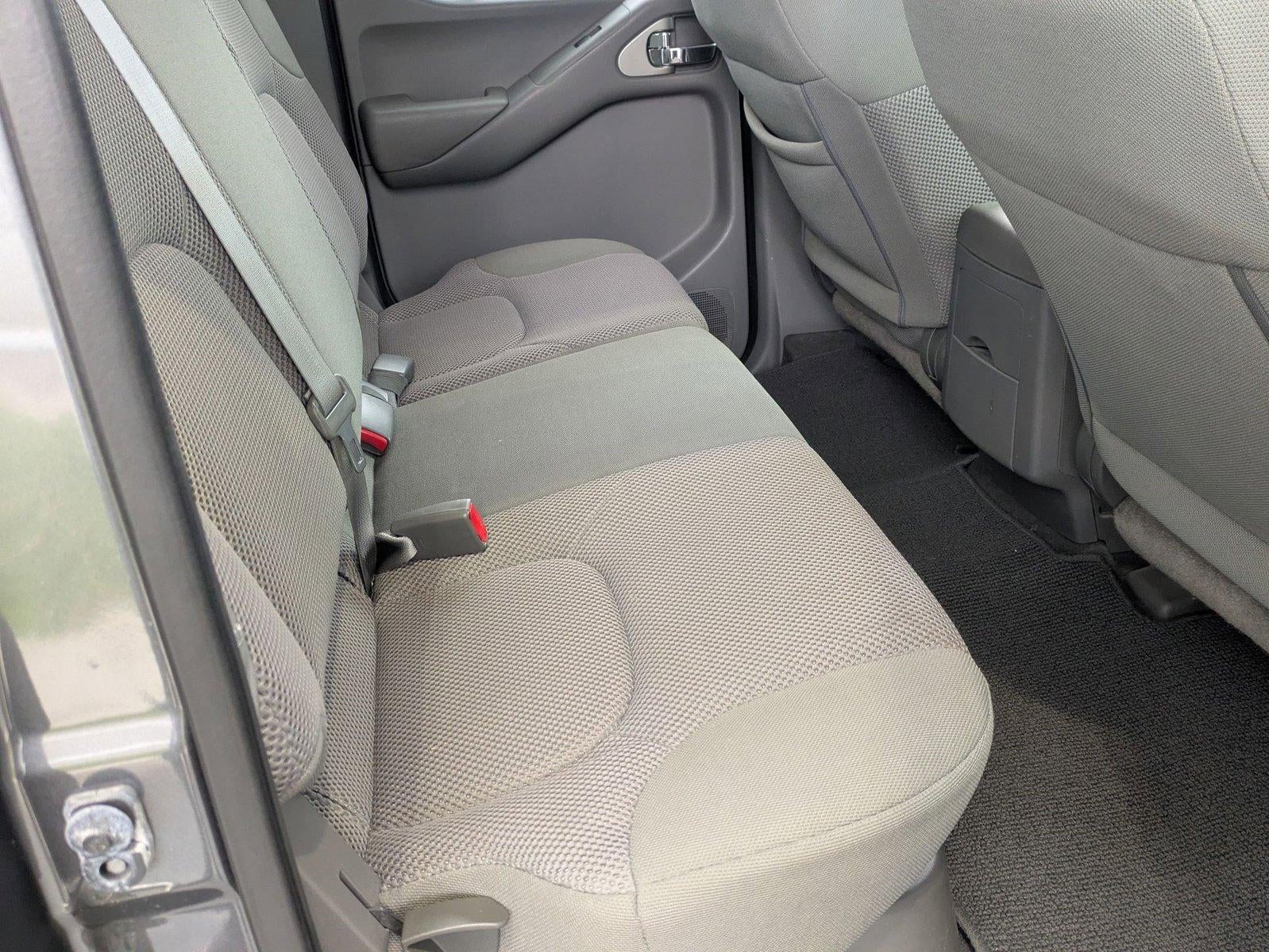 2020 Nissan Frontier Crew Cab 4x2 SV Auto