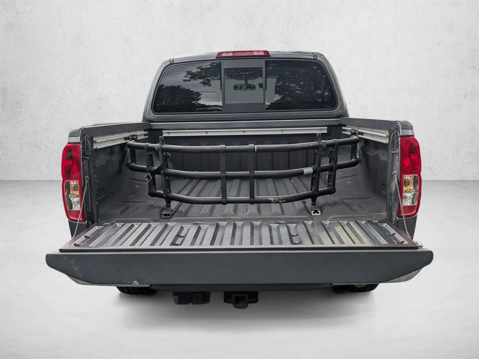 2020 Nissan Frontier Crew Cab 4x2 SV Auto