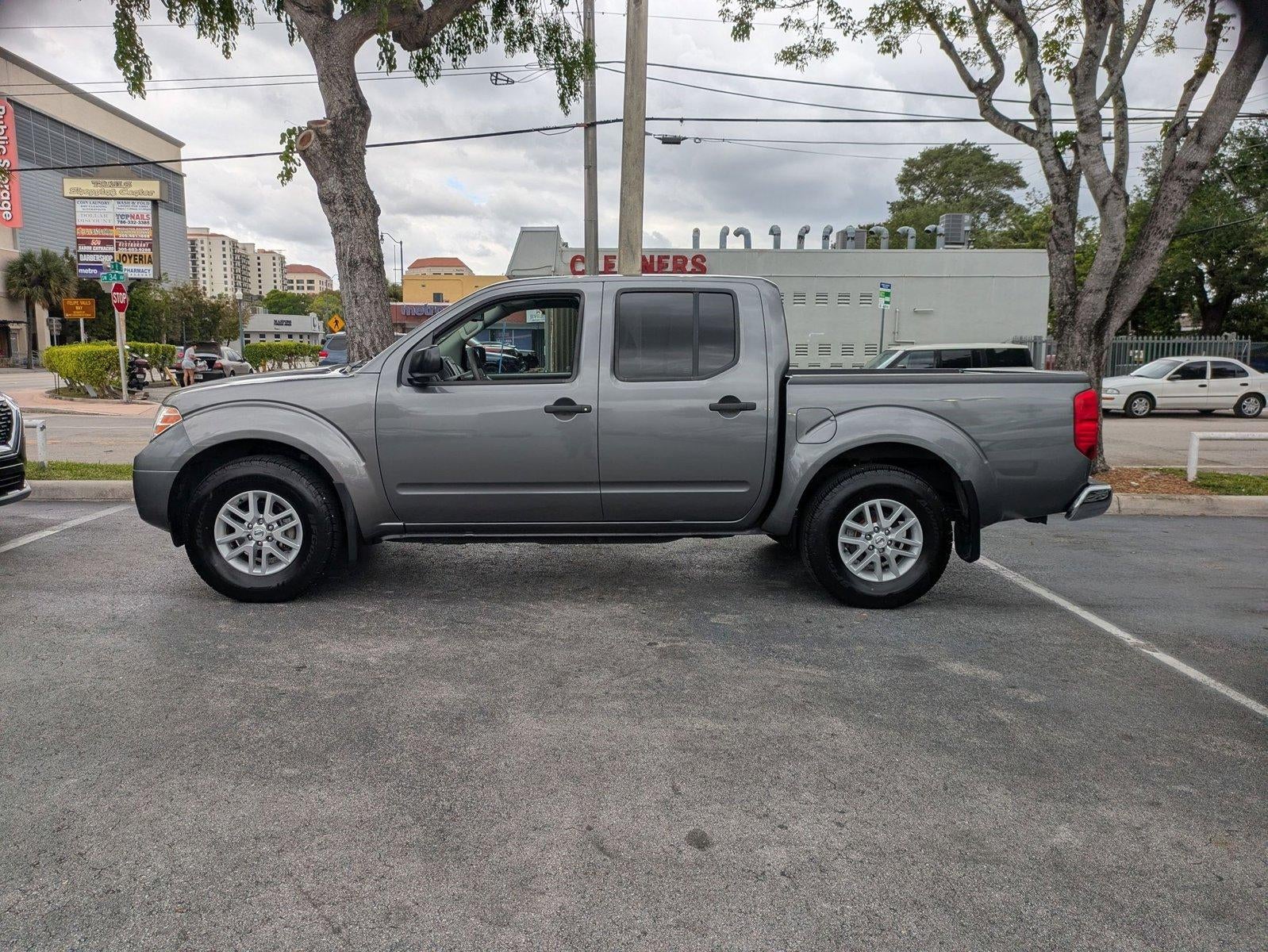 2020 Nissan Frontier Crew Cab 4x2 SV Auto