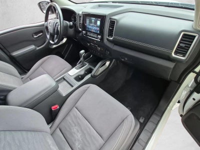 2024 Nissan Frontier Crew Cab 4x2 SV