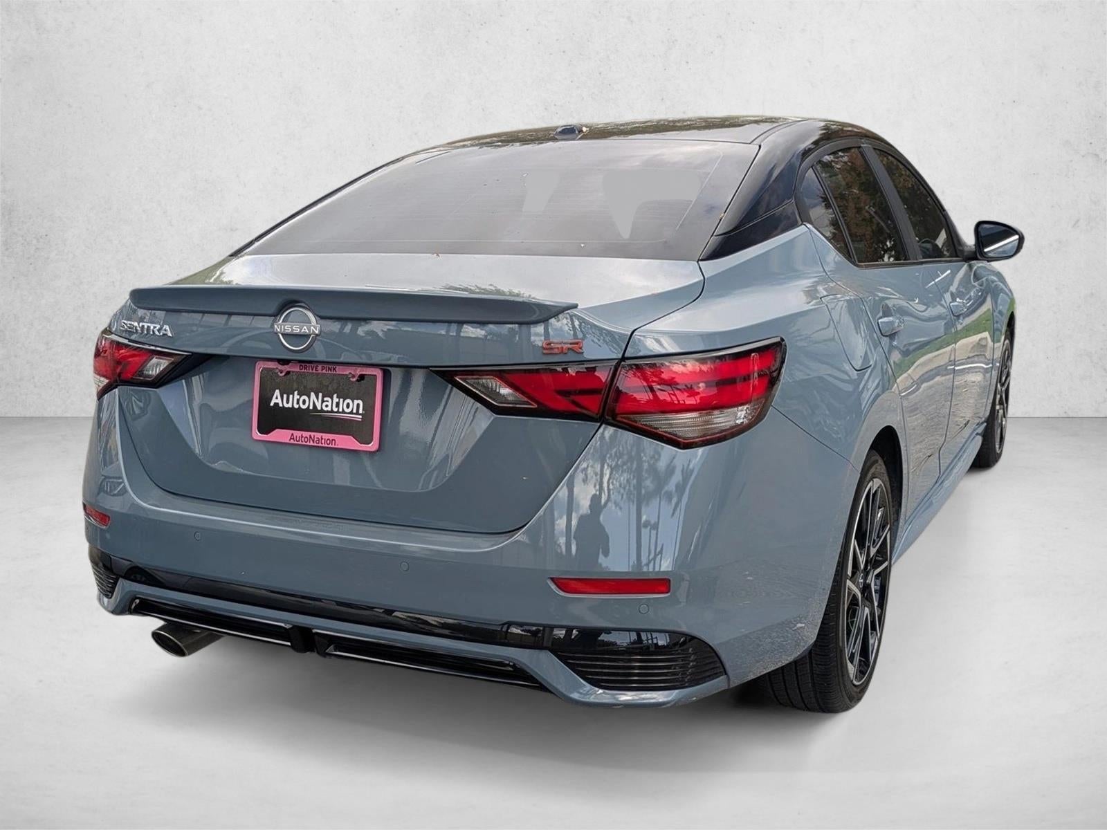 2025 Nissan Sentra SR CVT