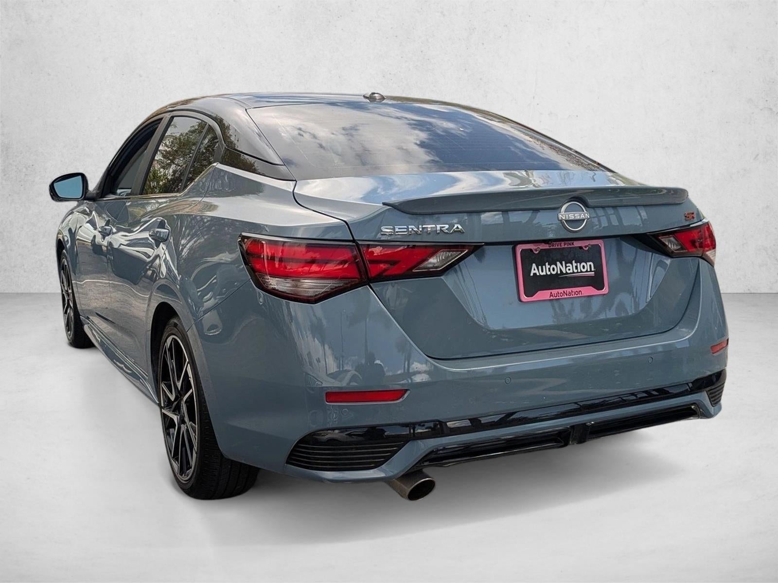 2025 Nissan Sentra SR CVT