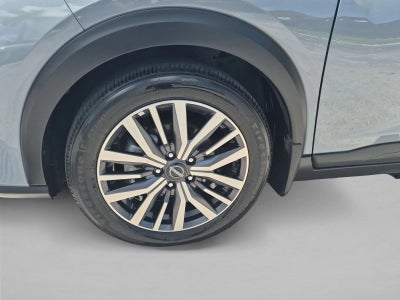 2024 Nissan Kicks SV FWD