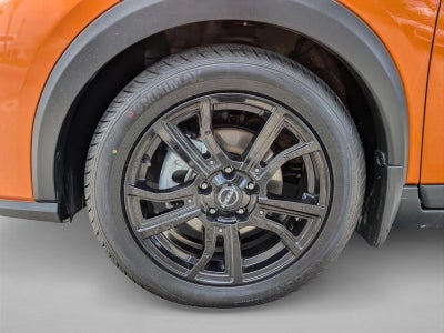 2023 Nissan Kicks SR FWD