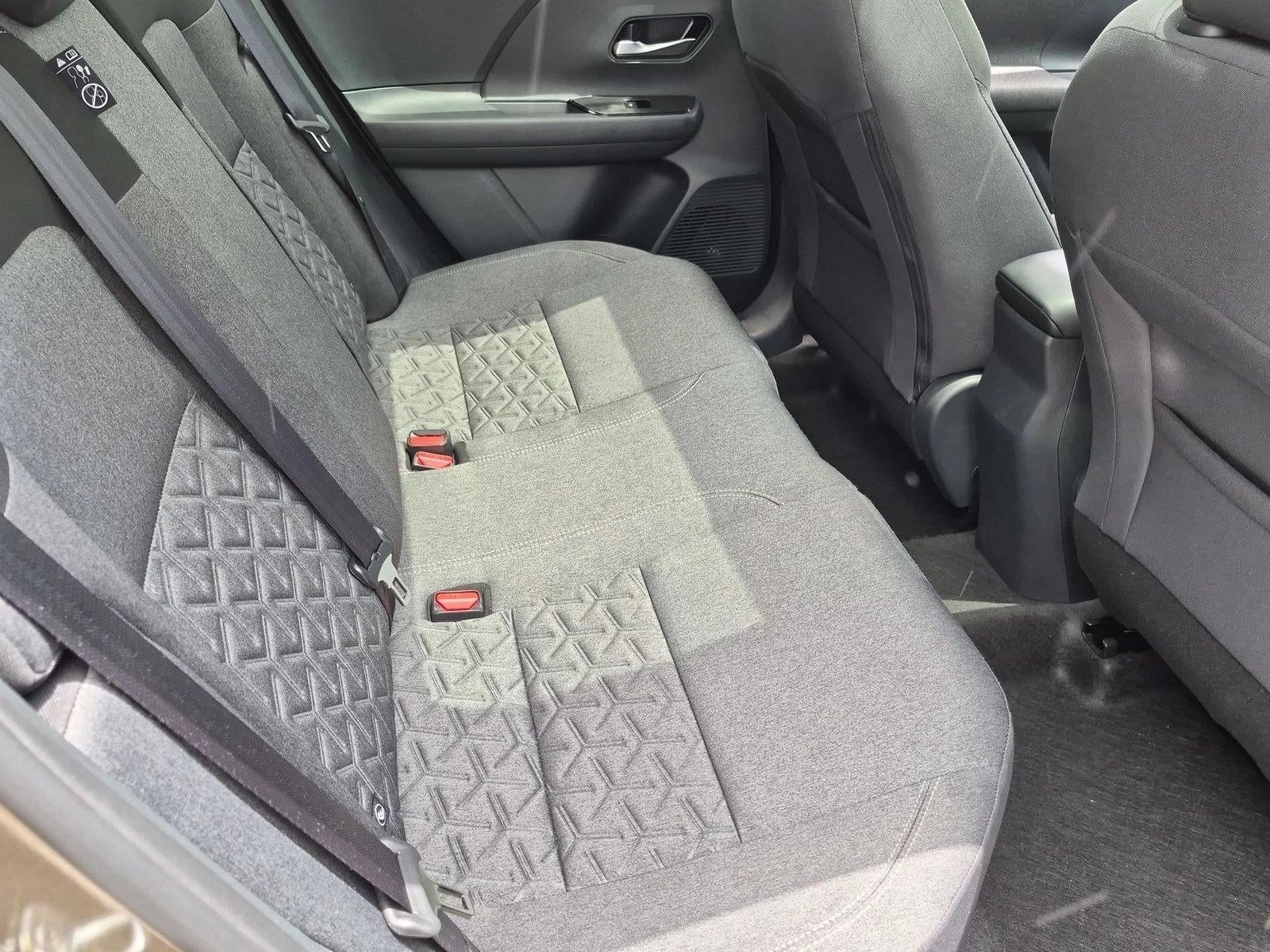 2025 Nissan Kicks SV FWD