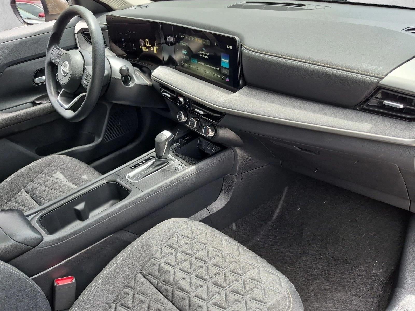 2025 Nissan Kicks SV FWD