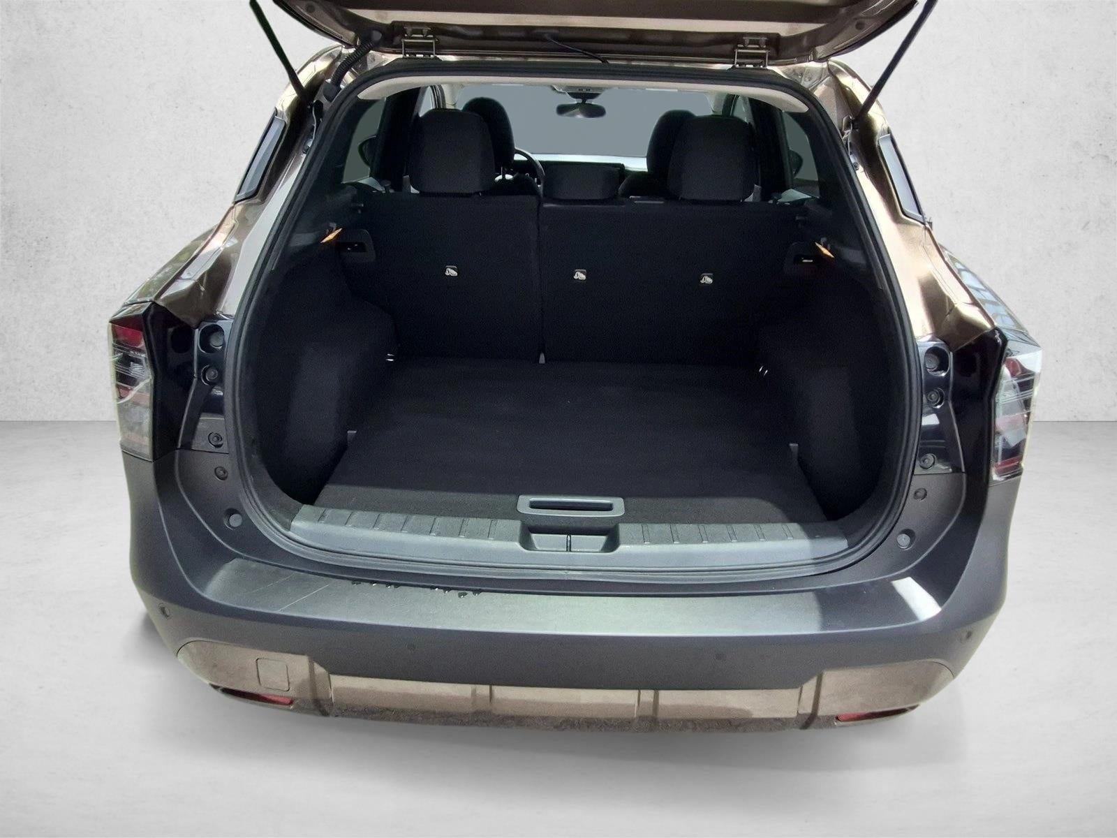 2025 Nissan Kicks SV FWD