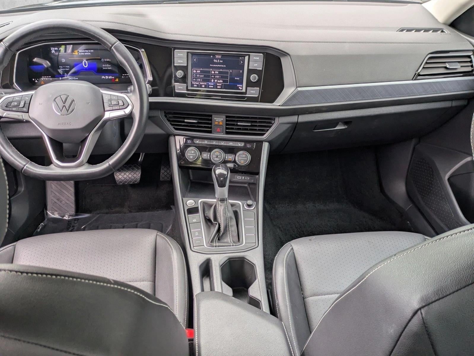2024 Volkswagen Jetta SE Auto