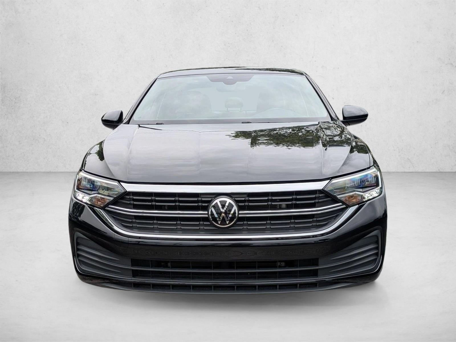 2024 Volkswagen Jetta SE Auto