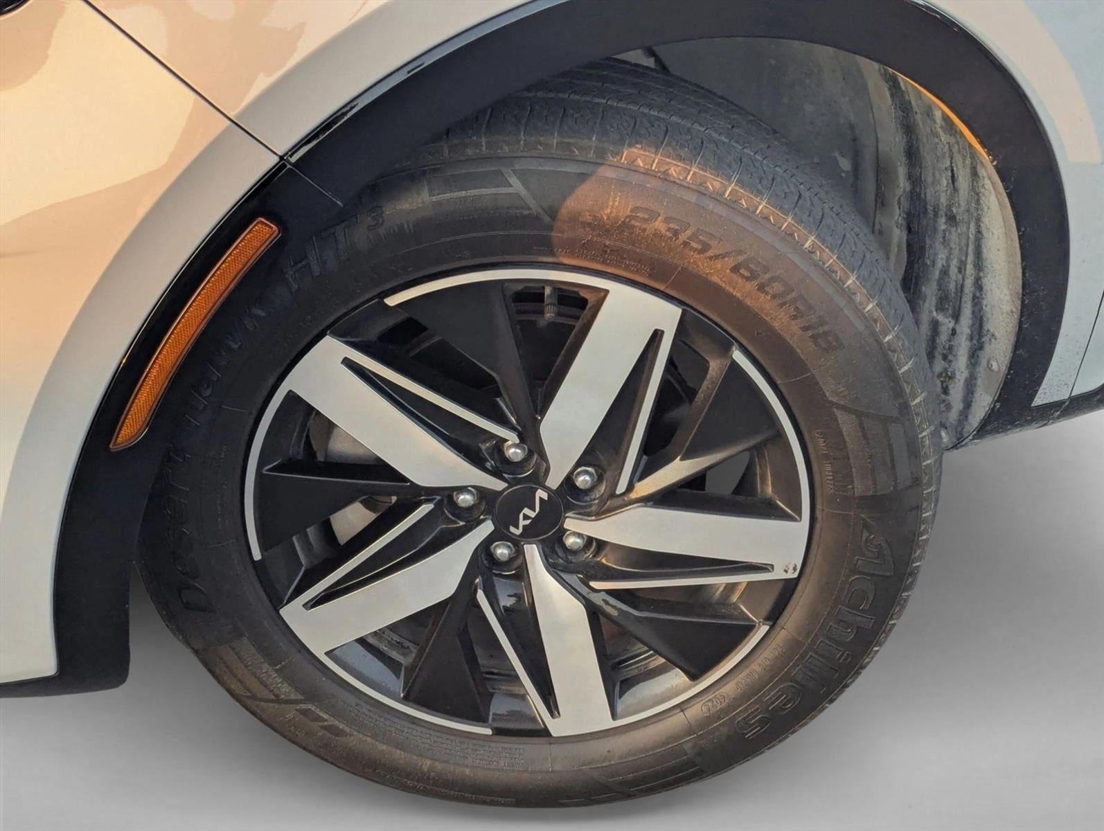 2023 Kia Sorento EX FWD