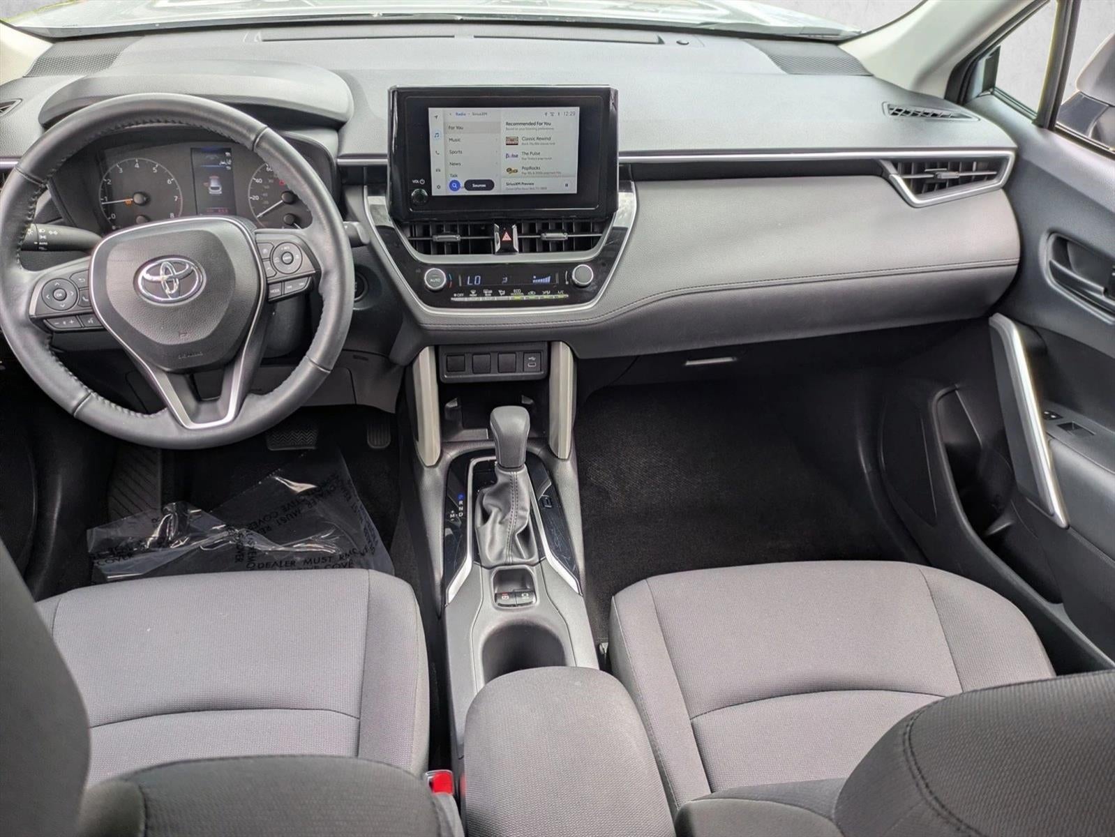 2024 Toyota Corolla Cross LE 2WD (Natl)