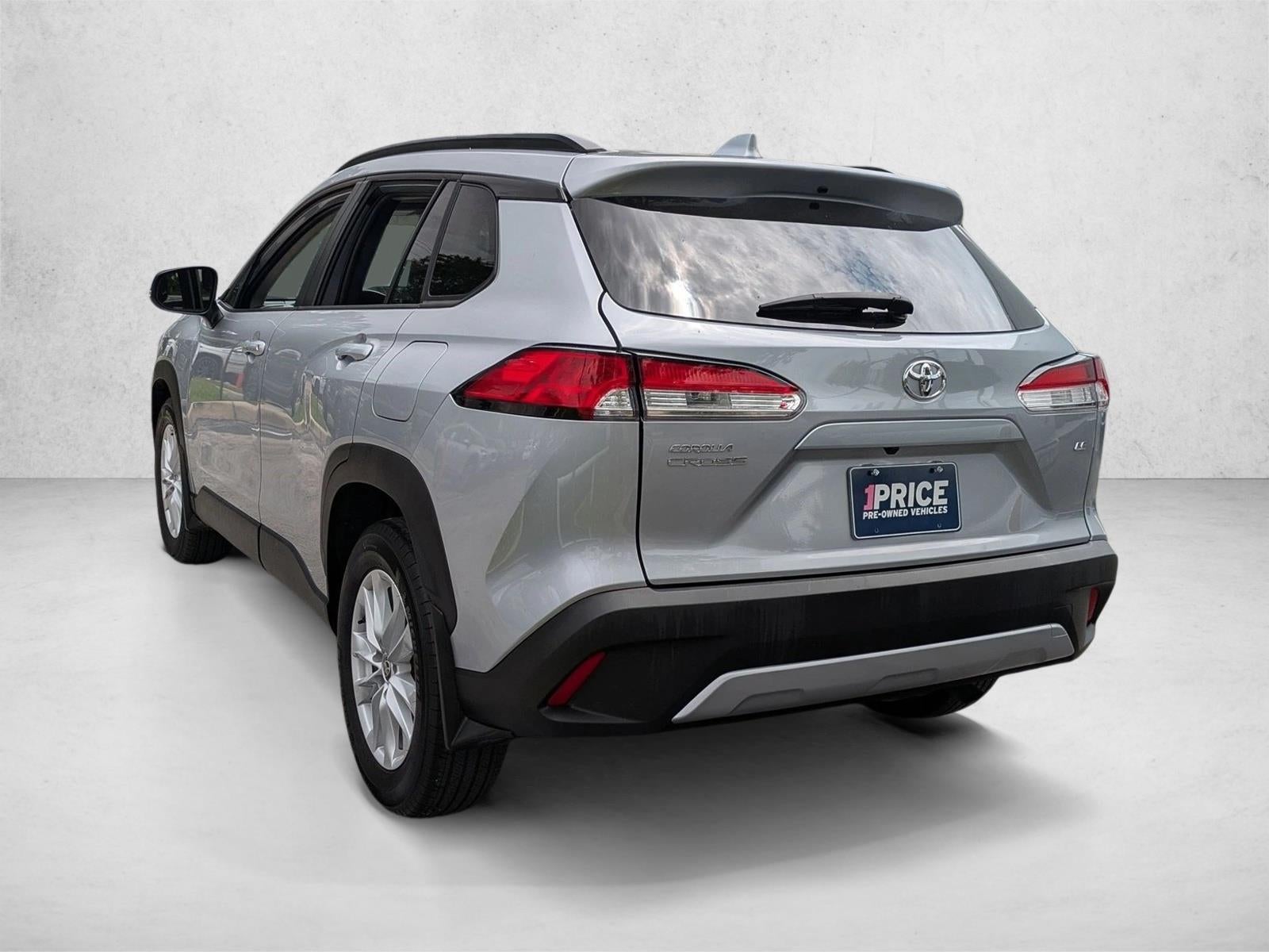 2024 Toyota Corolla Cross LE 2WD (Natl)