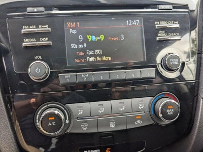 2017 Nissan Rogue FWD S