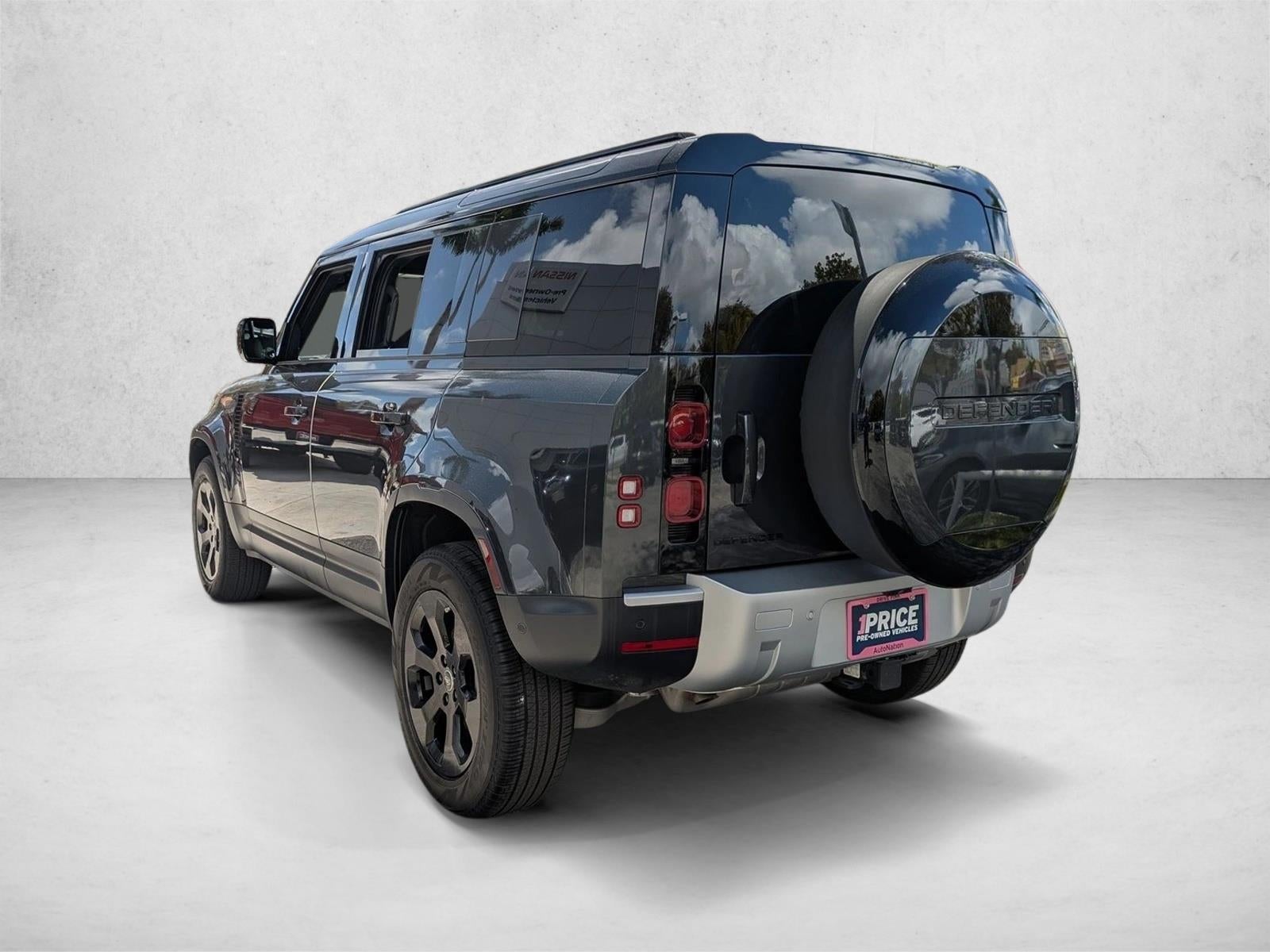 2025 Land Rover Defender 110 P400 S