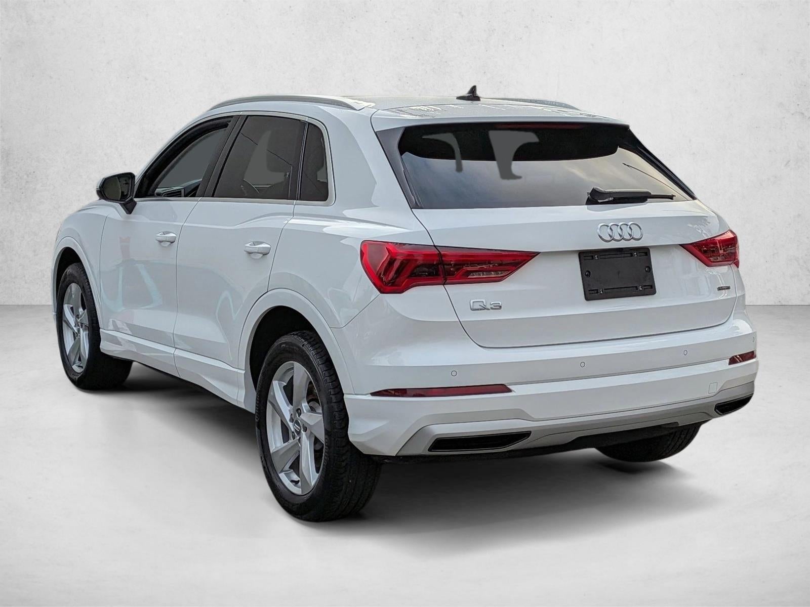 2020 Audi Q3 Premium 45 TFSI quattro