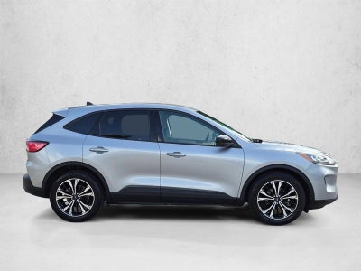 2022 Ford Escape SE FWD