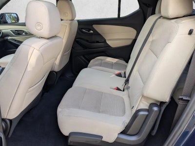 2023 Chevrolet Traverse FWD 1LS
