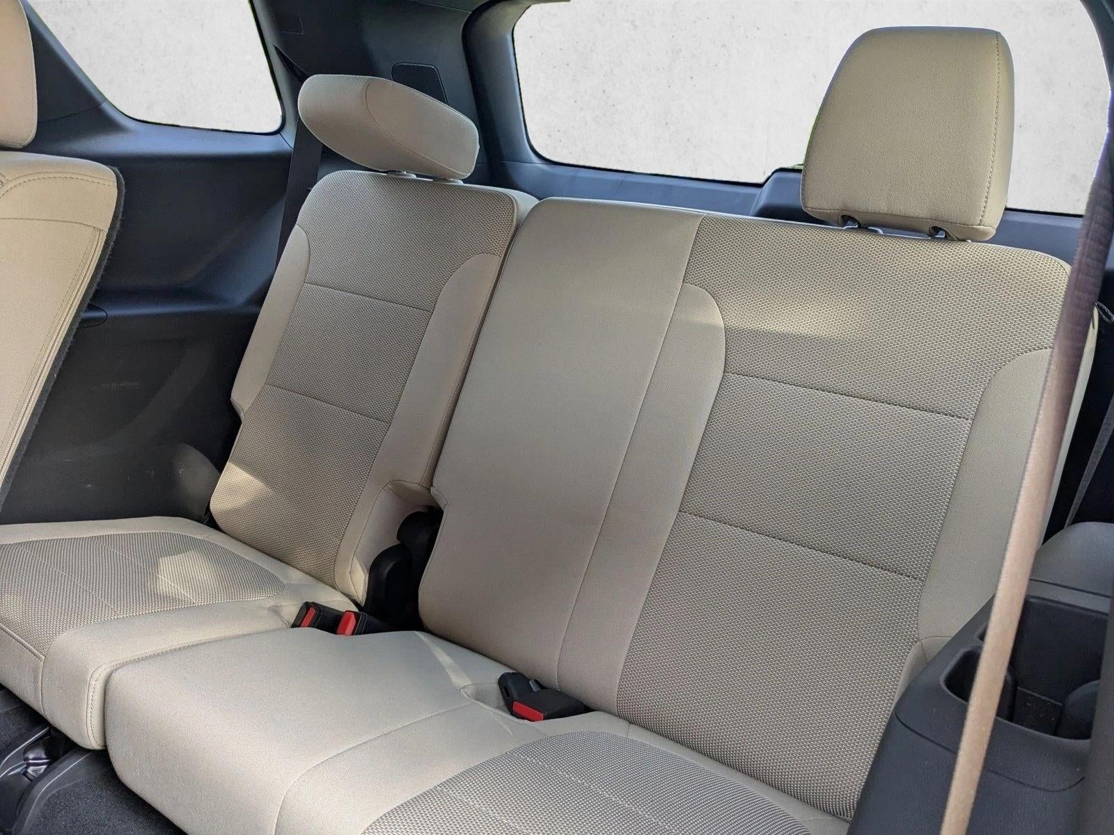 2023 Chevrolet Traverse FWD 1LS