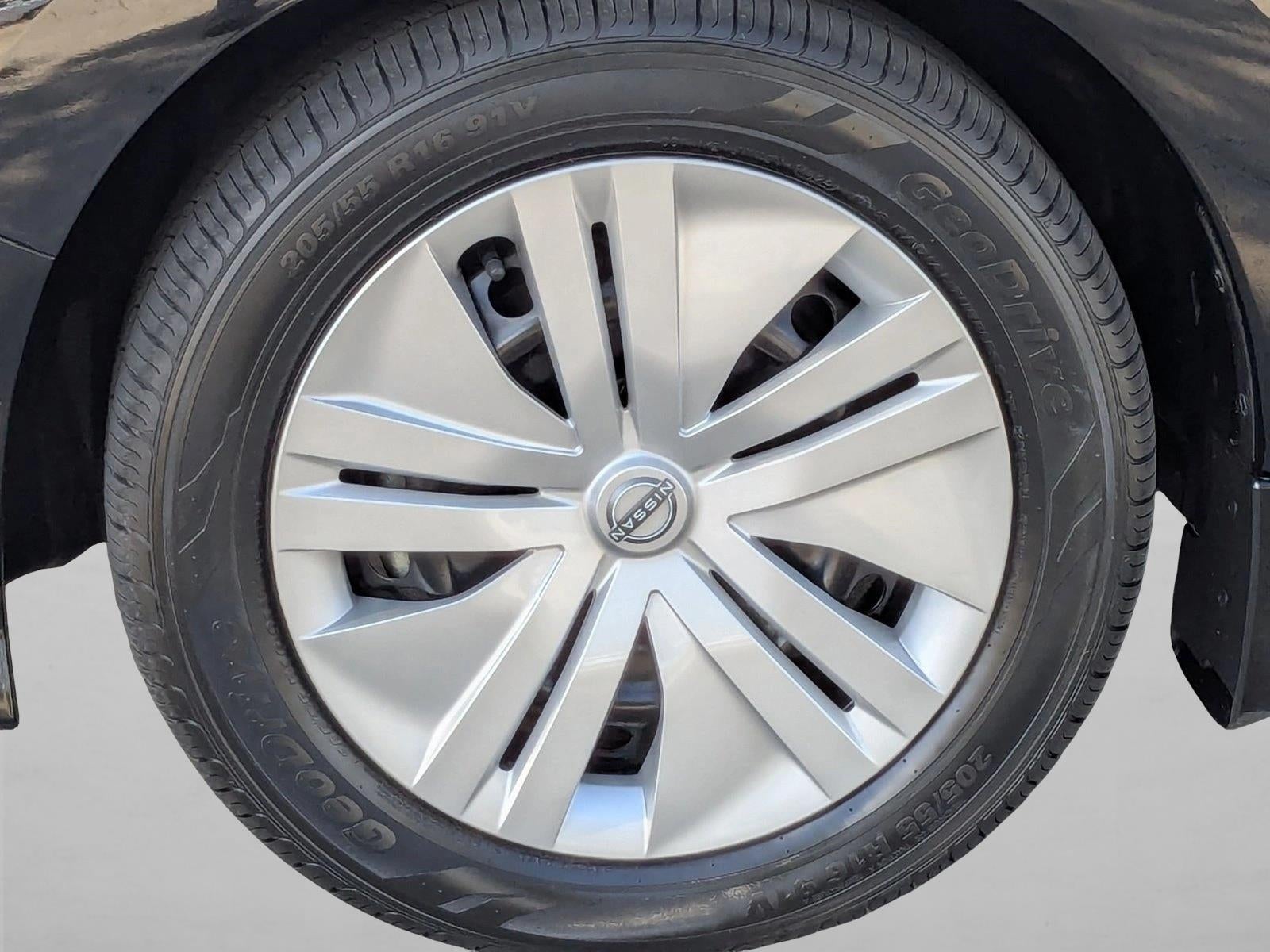 2023 Nissan LEAF S Hatchback