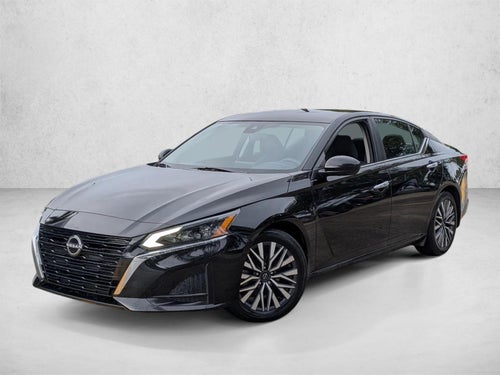 2023 Nissan Altima 2.5 SV Sedan