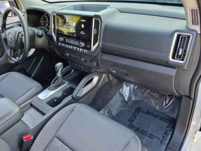 2025 Nissan Frontier King Cab 4x2 SV