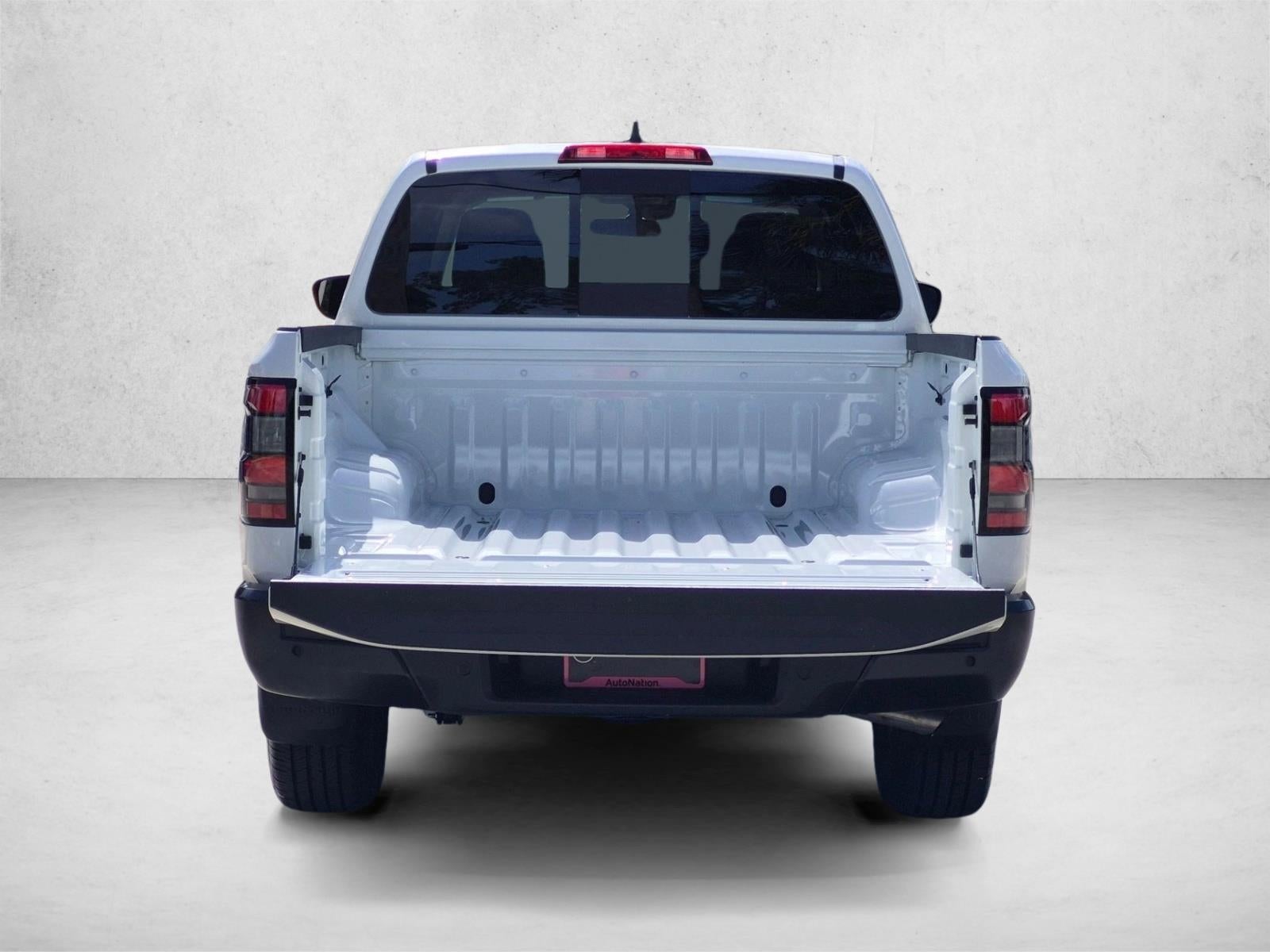 2025 Nissan Frontier Crew Cab 4x2 S