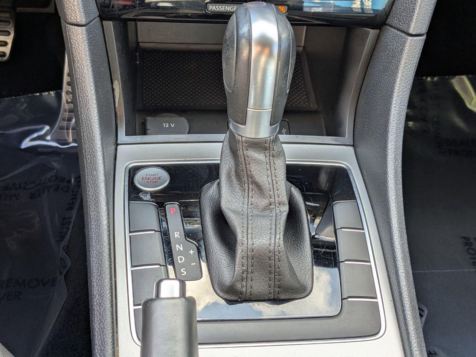 2020 Volkswagen Passat 2.0T R-Line Auto