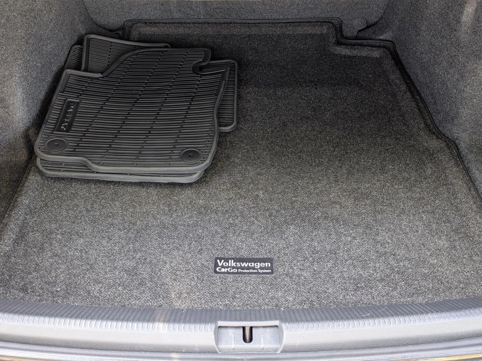 2020 Volkswagen Passat 2.0T R-Line Auto