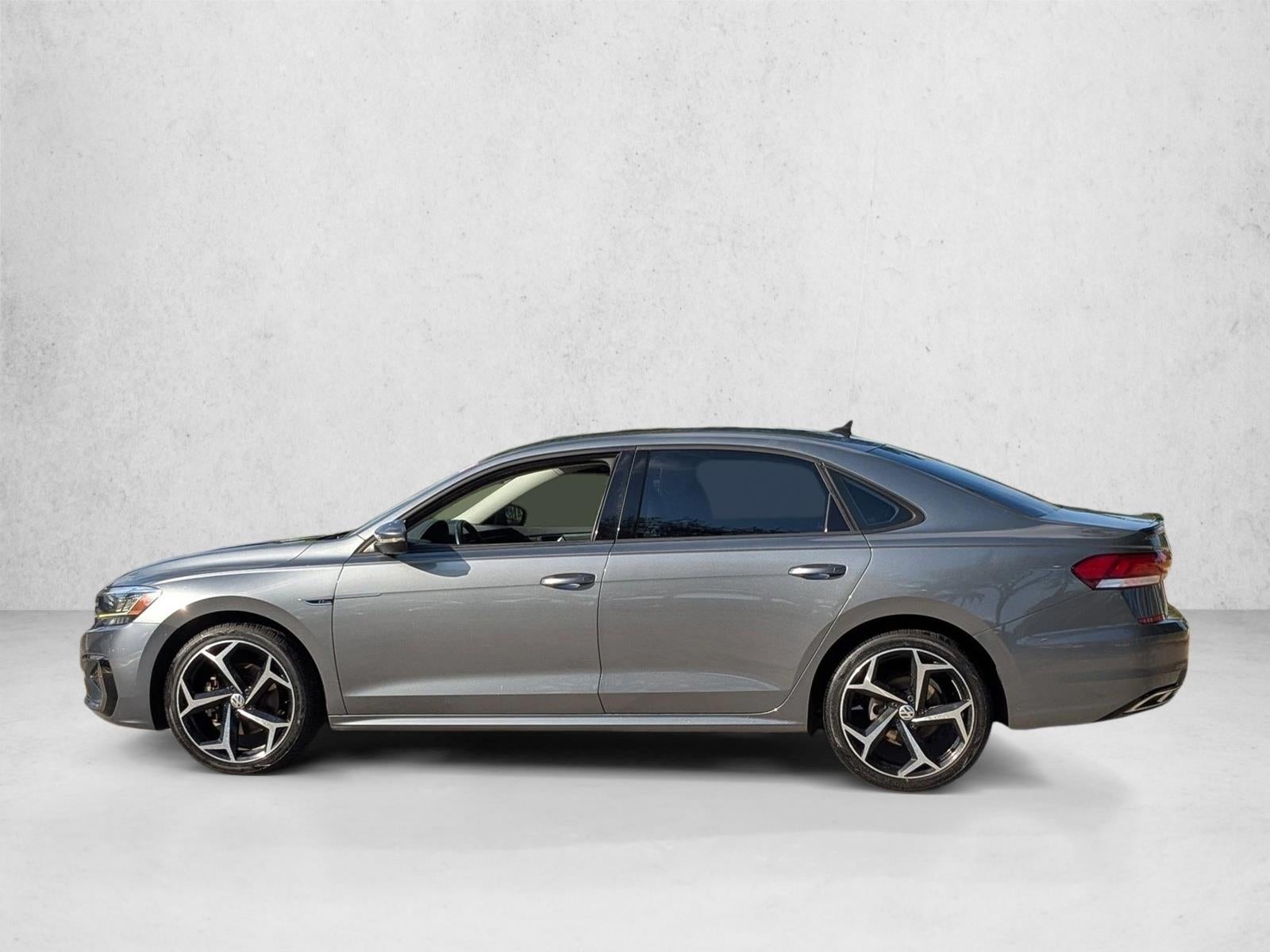 2020 Volkswagen Passat 2.0T R-Line Auto