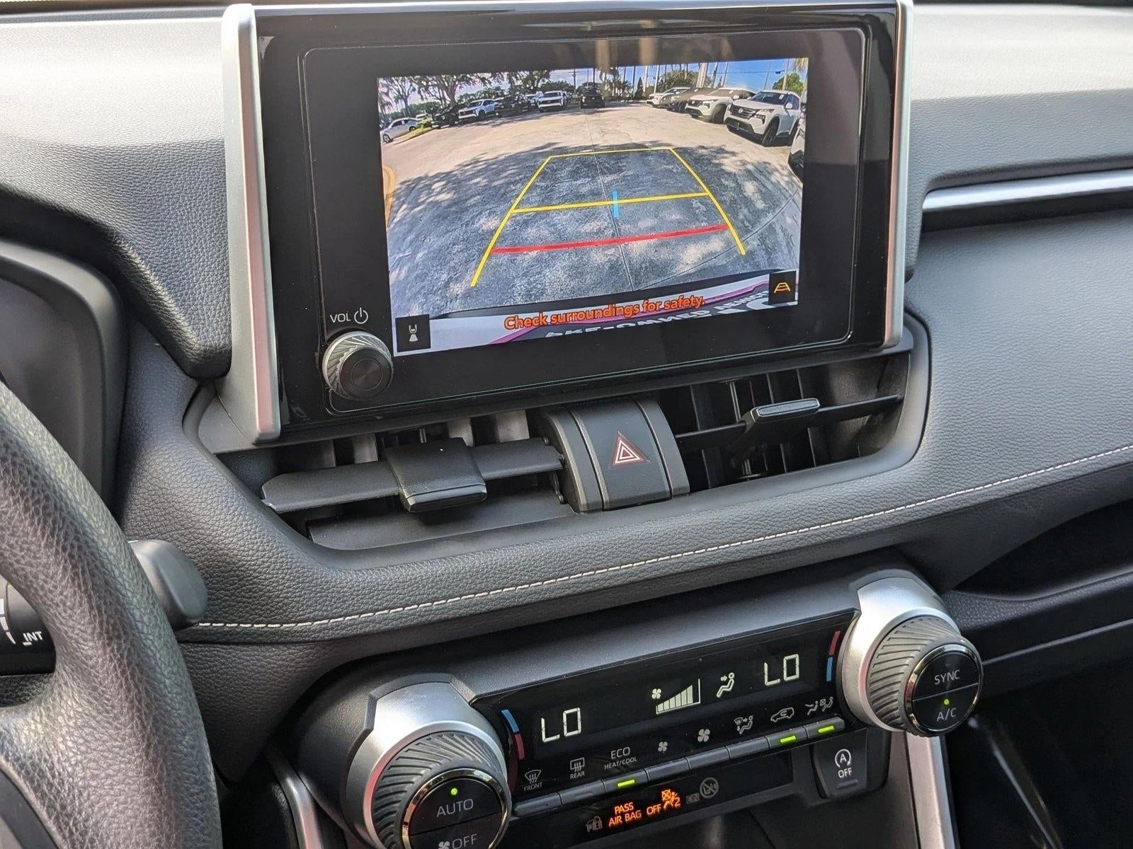 2024 Toyota RAV4 XLE FWD (Natl)