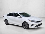 2023 Kia Forte LXS IVT