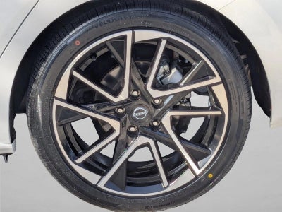 2024 Nissan Sentra SR CVT