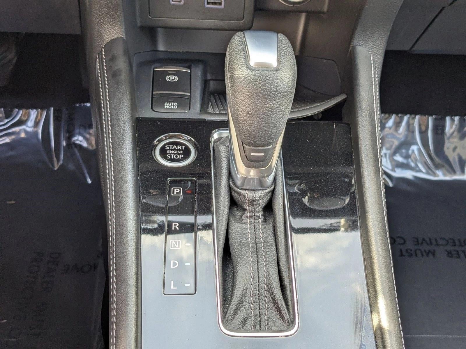 2022 Nissan Kicks SV FWD
