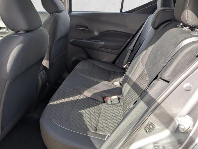 2022 Nissan Kicks SV FWD