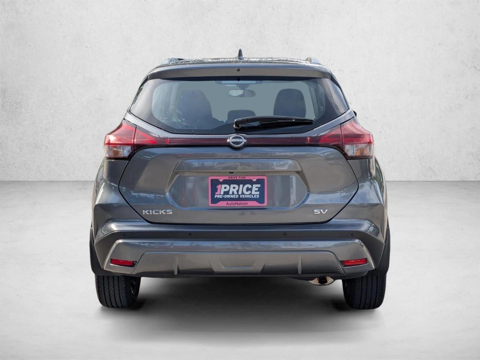 2022 Nissan Kicks SV FWD