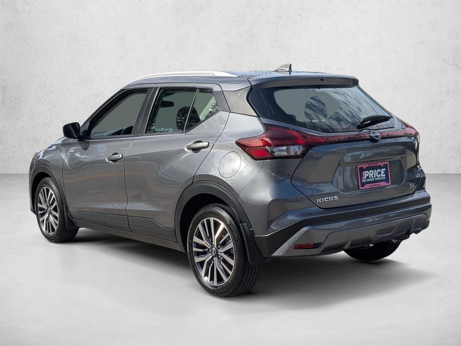 2022 Nissan Kicks SV FWD