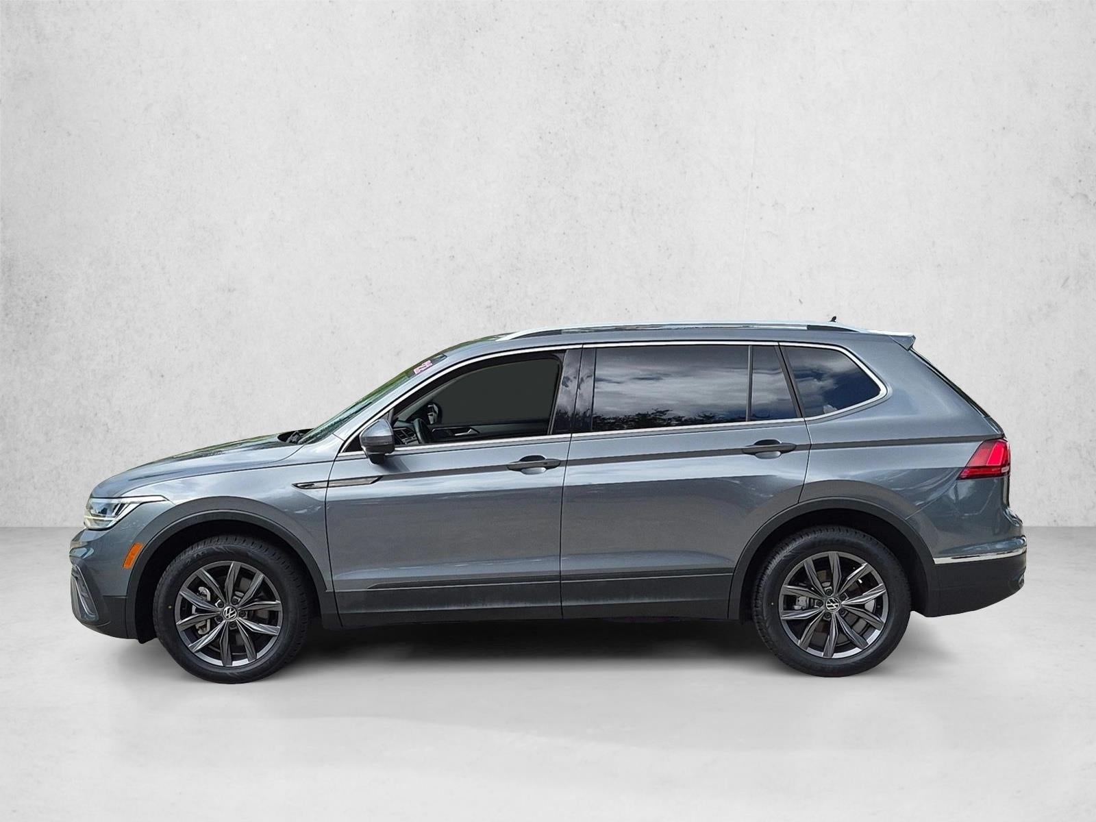 2022 Volkswagen Tiguan 2.0T SE FWD