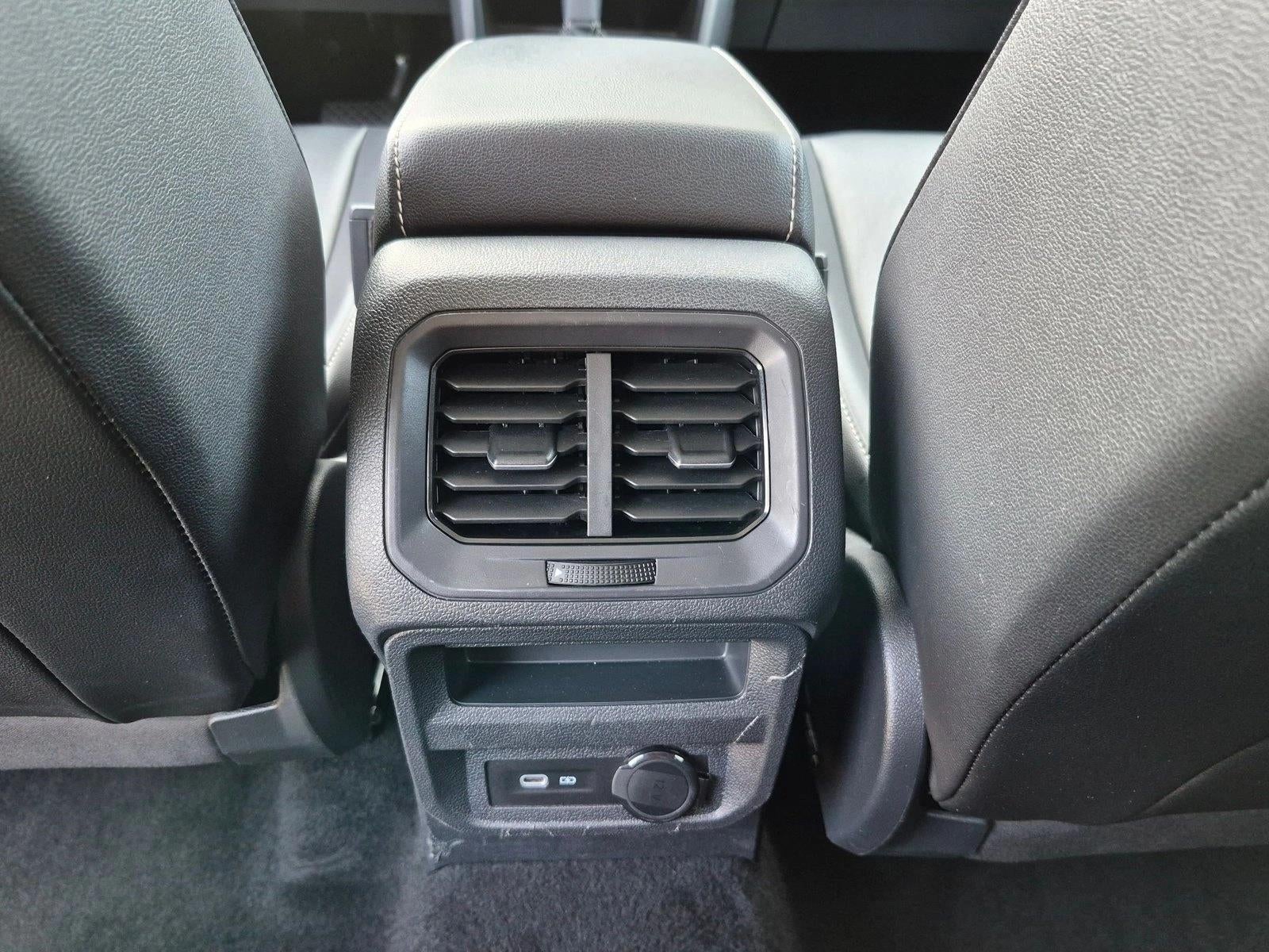 2022 Volkswagen Tiguan 2.0T SE FWD