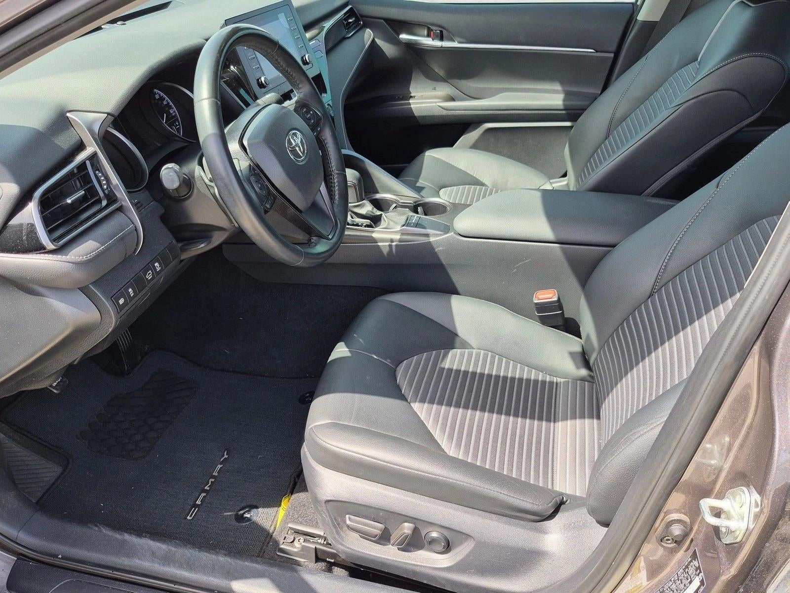 2024 Toyota Camry SE Auto (SE)