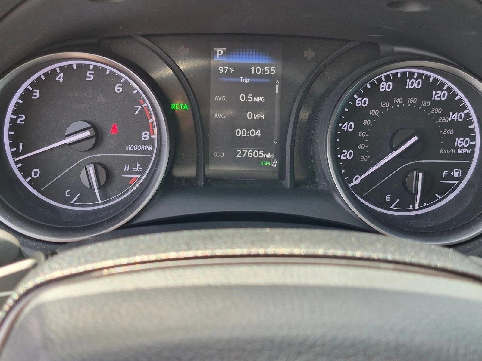 2024 Toyota Camry SE Auto (SE)