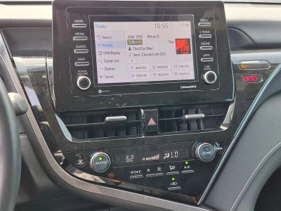 2024 Toyota Camry SE Auto (SE)